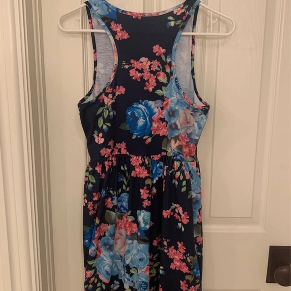 Maxi Dress with pockets medium - Picture 4 of 4